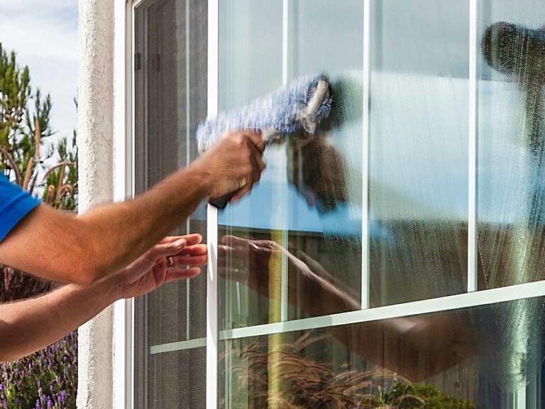 Window Cleaning Wonders: Transforming Your Home’s Appearance