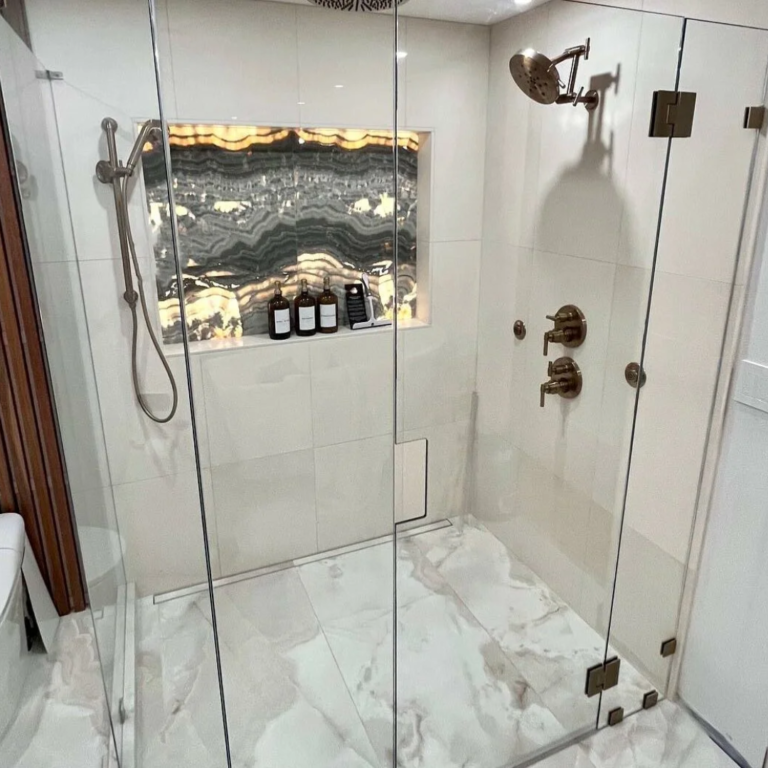 Discover a World of Elegance with Our Premium Shower Glass Doors in Cincinnati, OH – Alluring Glass